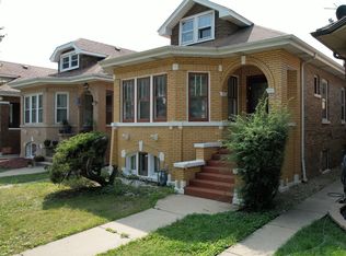 3028 N Kostner Ave, Chicago, IL