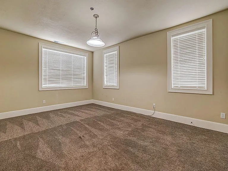 Bedroom #1