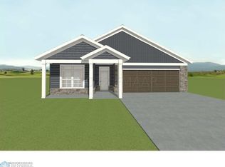 818 Rania Way W, West Fargo, ND 58078