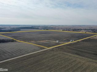Co Rd, Pilot Mound, IA 50223