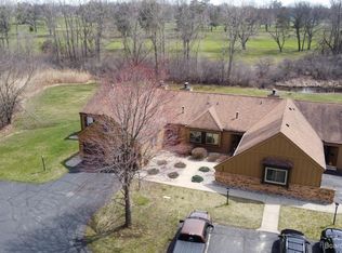 2003 Augusta Dr, Jackson, MI 49201