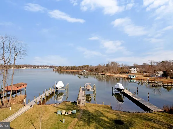 328 Arbutus Dr, Edgewater, MD 21037