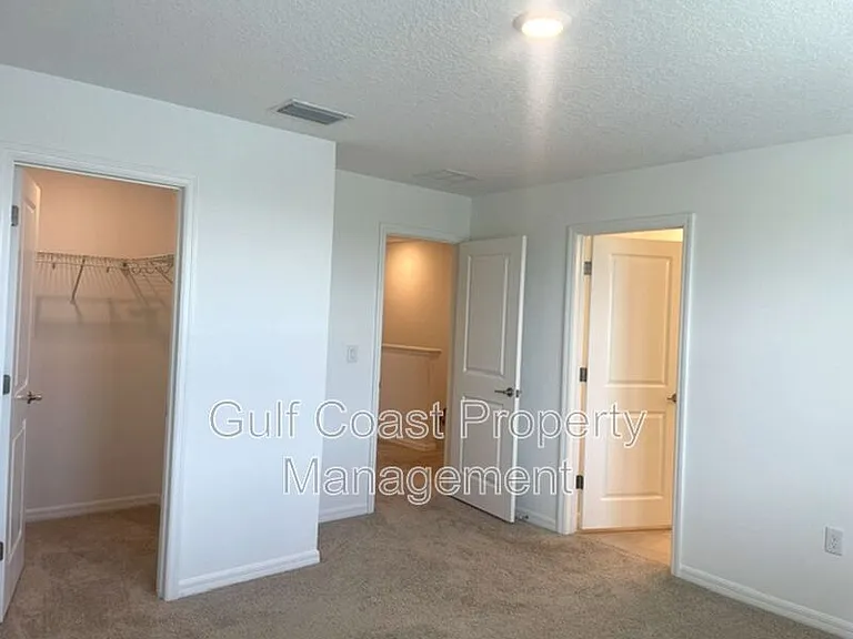5730 Archipelago St — Photo 17
