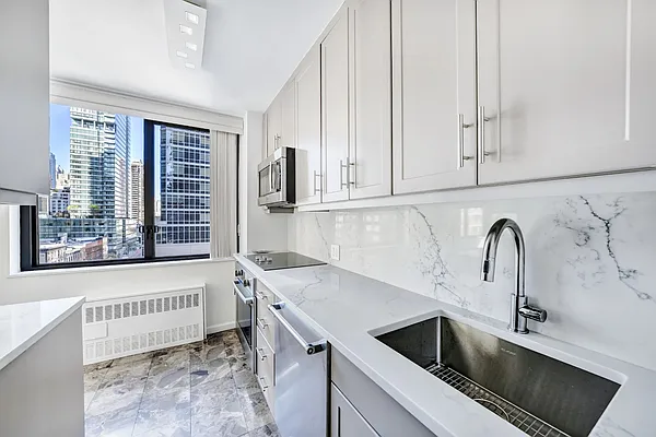 Sold by Corcoran | media 3