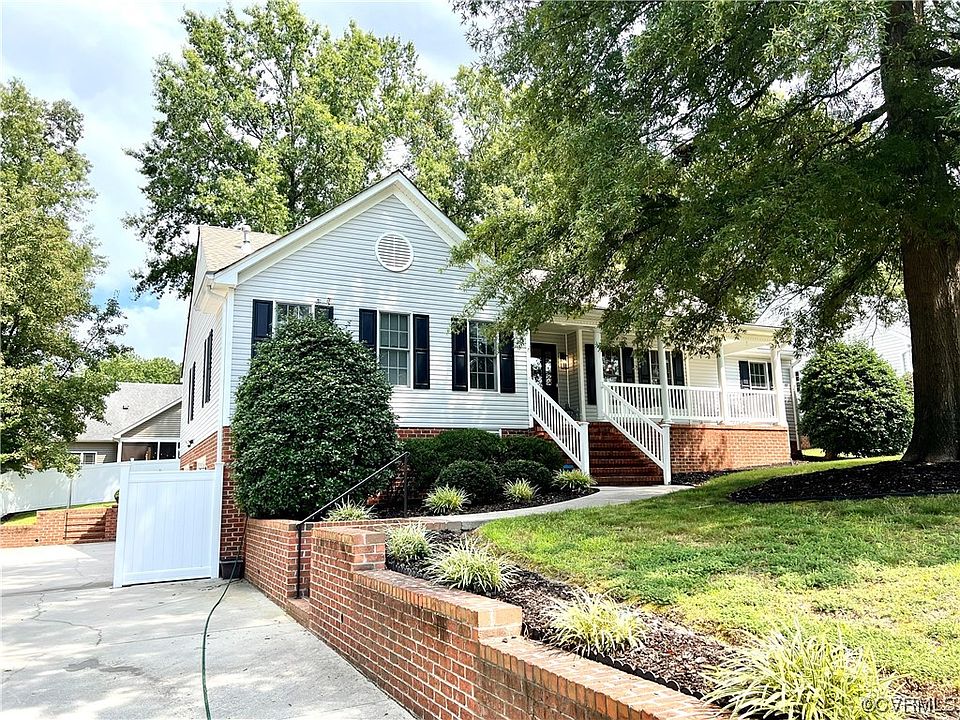 1st image of 243 White Sand Ct