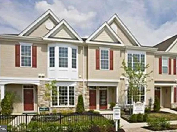 403 Degas Ct #403, Williamstown, NJ 08094