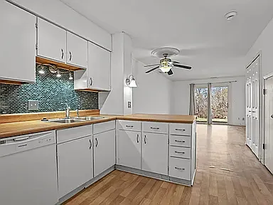 822 Woodgate Dr #102 — Photo 3