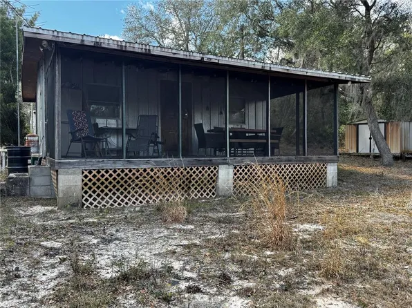 15215 SE 255th Ave, Umatilla, FL 32784