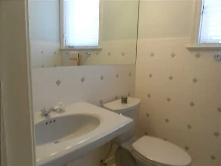 1026 Bingham St — Photo 13