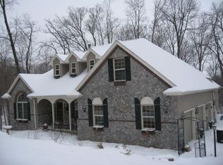 1406 Arline Cir, Mount Vernon, IA 52314