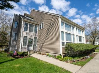 164 Turtle Bay Dr #164, Branford, CT 06405
