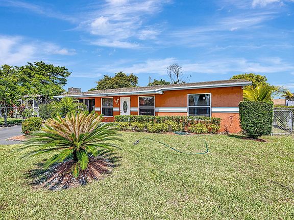 3rd image of 3355 NW 17th Court