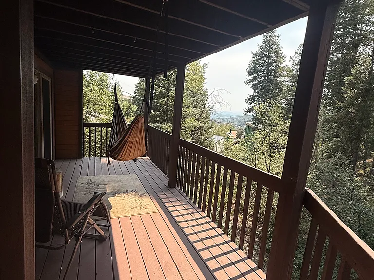 570 Upper Evergreen Dr — Photo 5