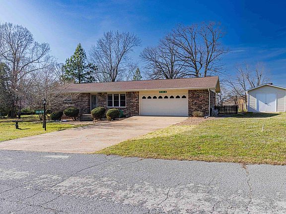 2nd image of 230 Jims Rd