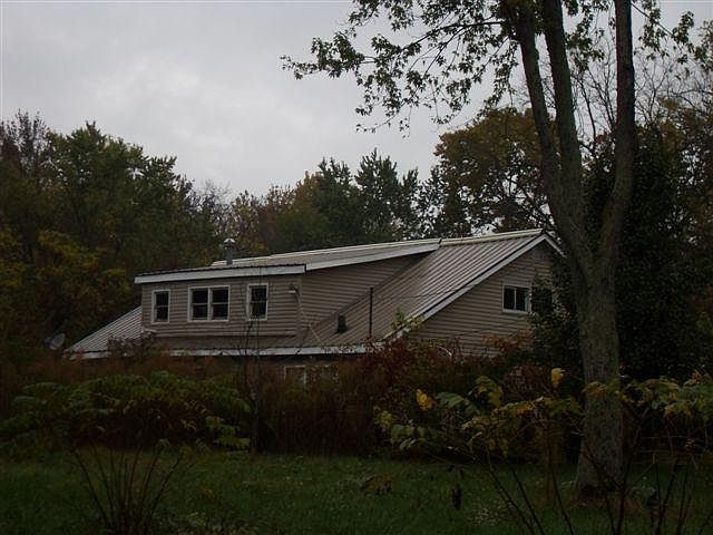 2nd image of 3214 Lower Valley Pike