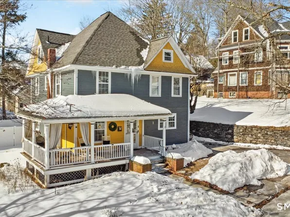 25 Seward Street, Putnam, CT 06260