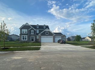 8450 W 102nd Ave, Saint John, IN 46373