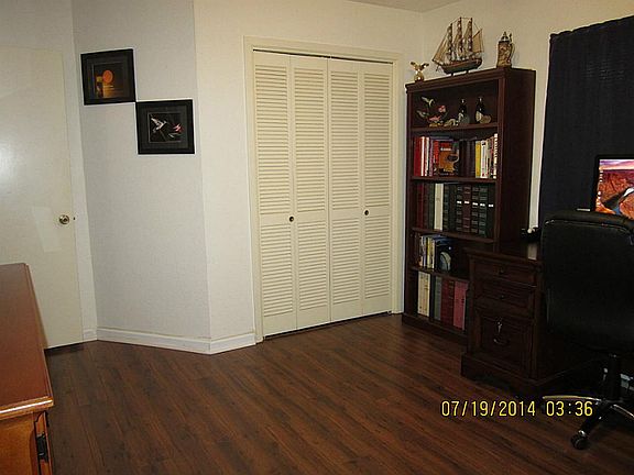 5th image of 511 Magnolia Bnd