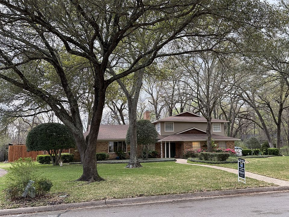 1st image of 1433 Bowie Cir