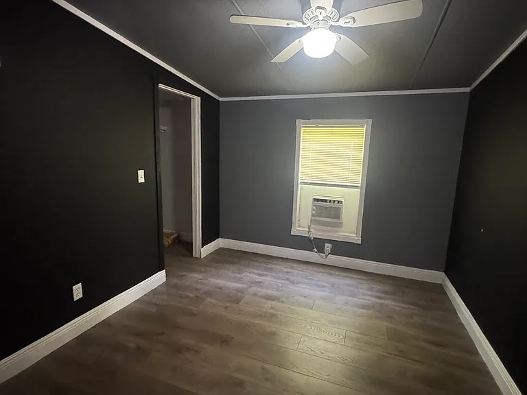 13401 SW 9th Ct — Photo 4