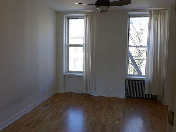 4th image of 158 President St APT 3