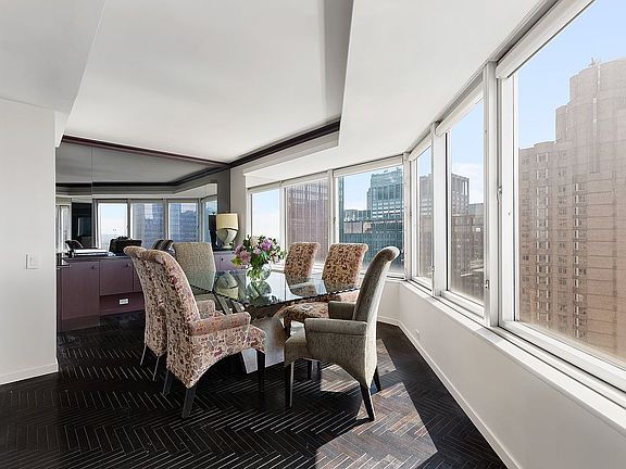 4th image of 150 W 56th St APT 4308