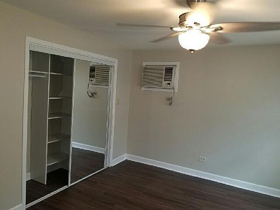 3rd image of 4517 Sunnyside Ave #2N