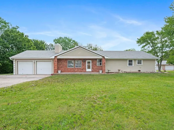 1818 S 123rd St E, Wichita, KS 67207