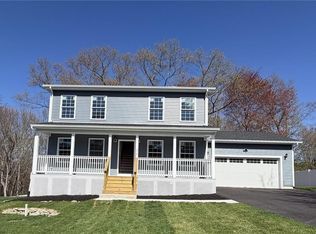 378 Gauthier Dr, Woonsocket, RI 02895