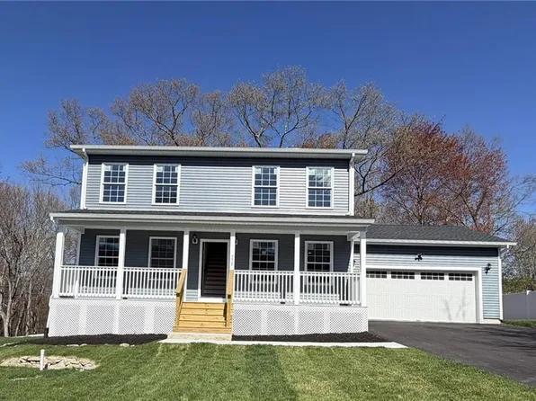 378 Gauthier Dr, Woonsocket, RI 02895