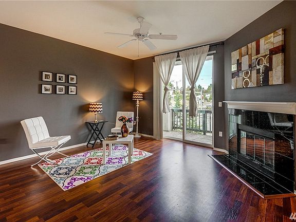 5th image of 3116 164th St SW APT 210
