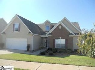 100 Hollander Dr, Taylors, SC 29687