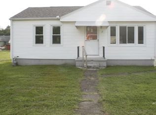 27 S 7th St, Jacksonville, OH 45740