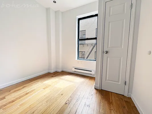 Rented by Bohemia Realty Group | media 10