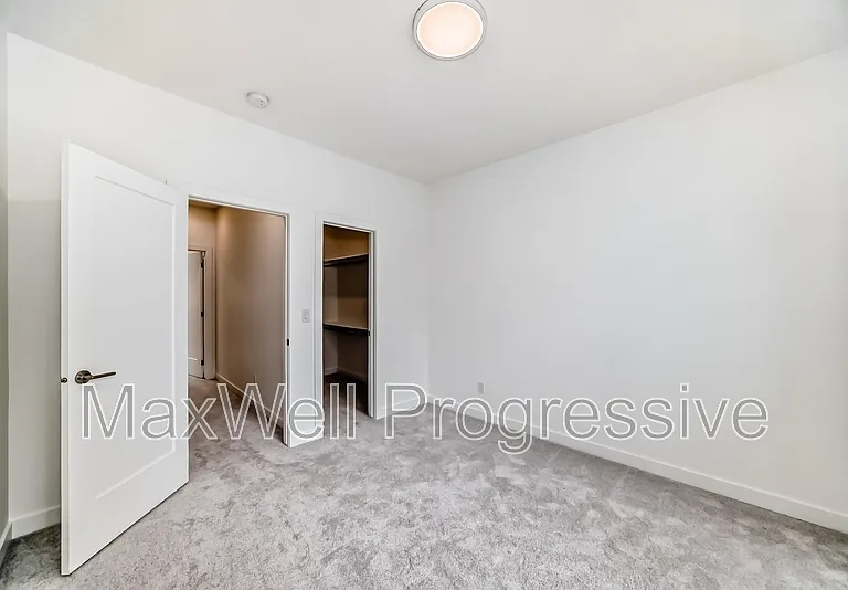 6415 93rd St NW #MAIN — Photo 22