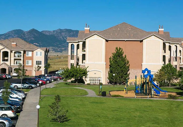 Stonegate Apartments — Photo 6