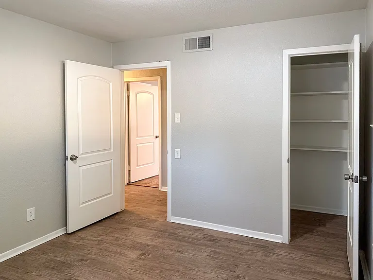 50351 Bryant St — Photo 19