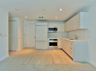 45 SW 9th St APT 1907, Miami, FL 33130