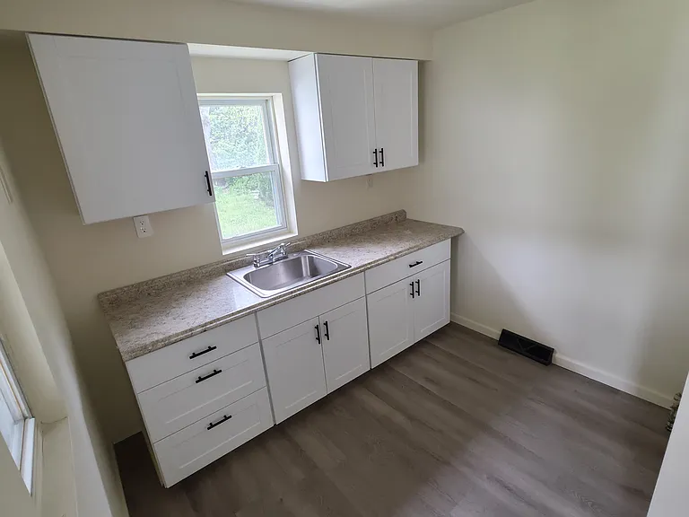 56 Merrifield Pl — Photo 8