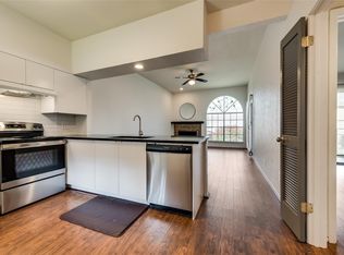 125 Henry M Chandler Dr #125, Rockwall, TX 75032