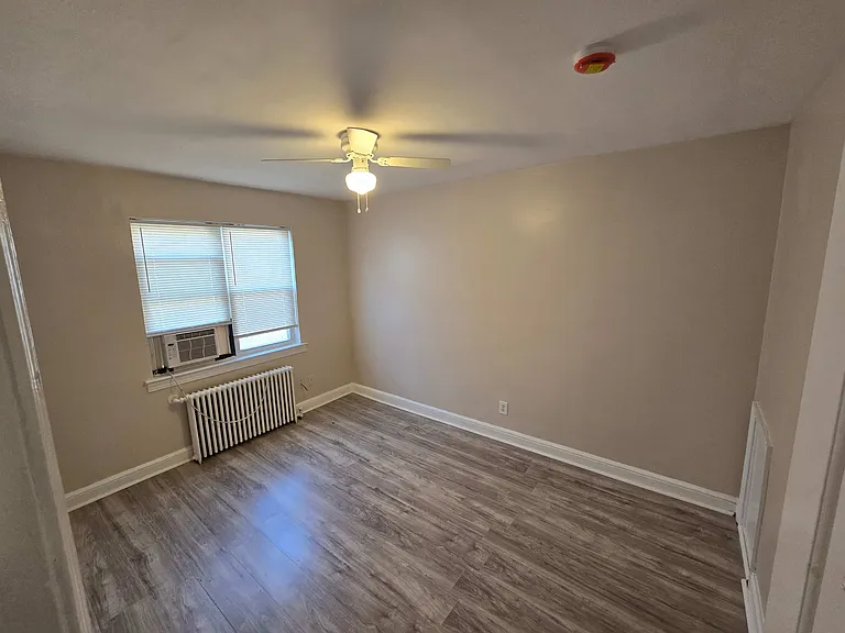 109 O St SW — Photo 11