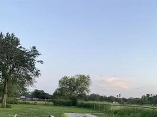 206 Scott St, Alice, TX 78332