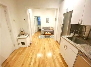 216 3rd Ave APT 2E, New York, NY 10003