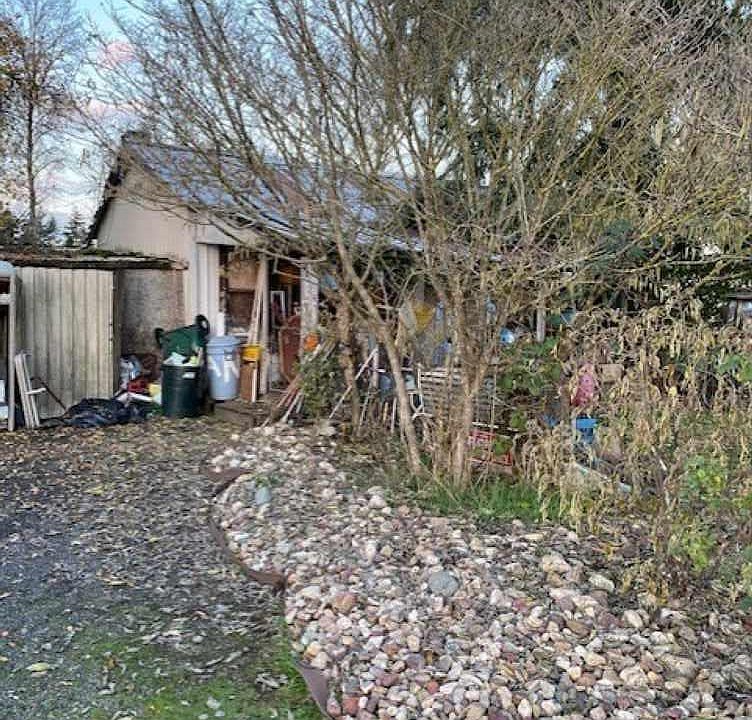 2nd image of 5847 Stayton Rd SE