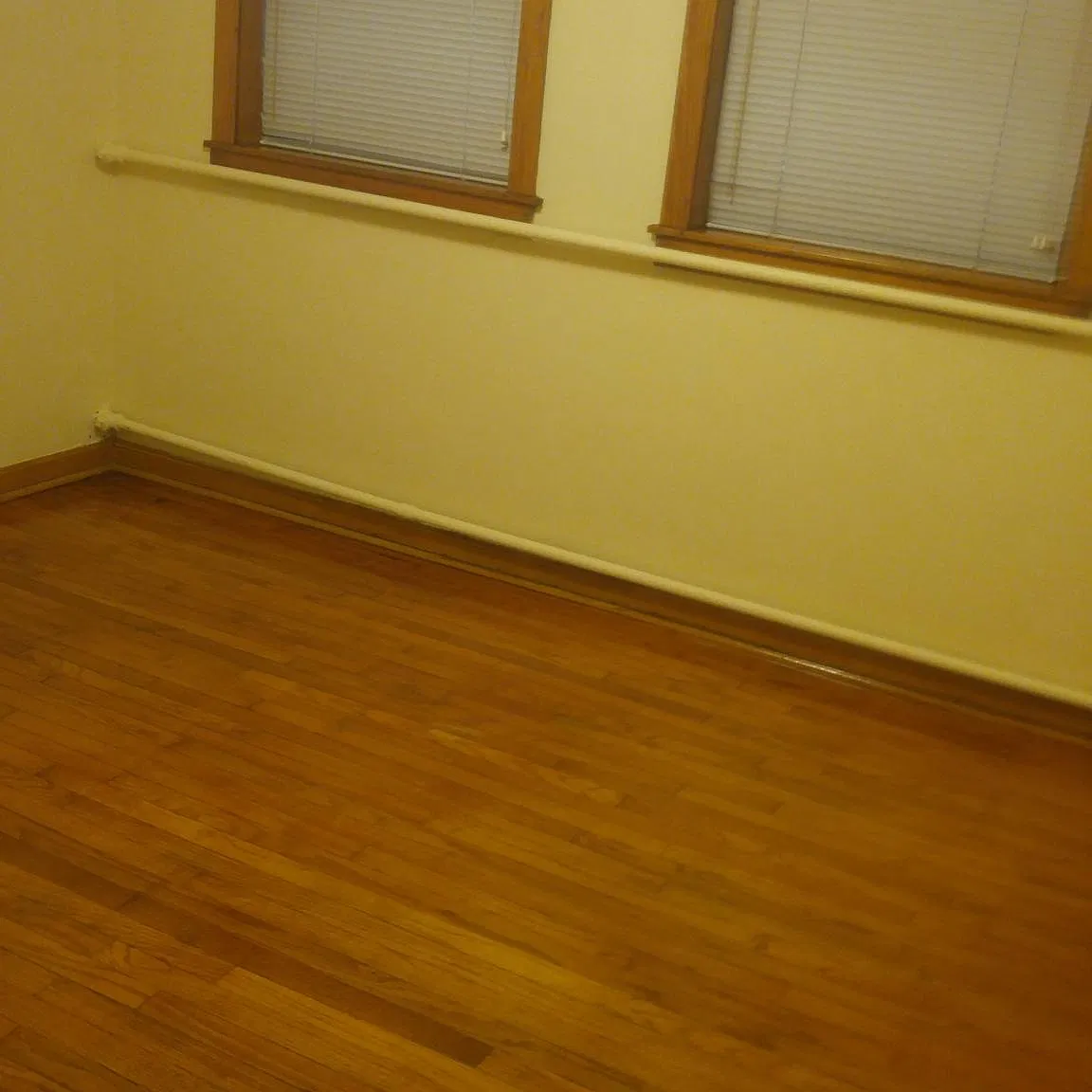 5711 W Addison St — Photo 4