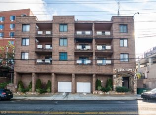 1906 Paterson Plk Rd #2E, North Bergen, NJ 07047