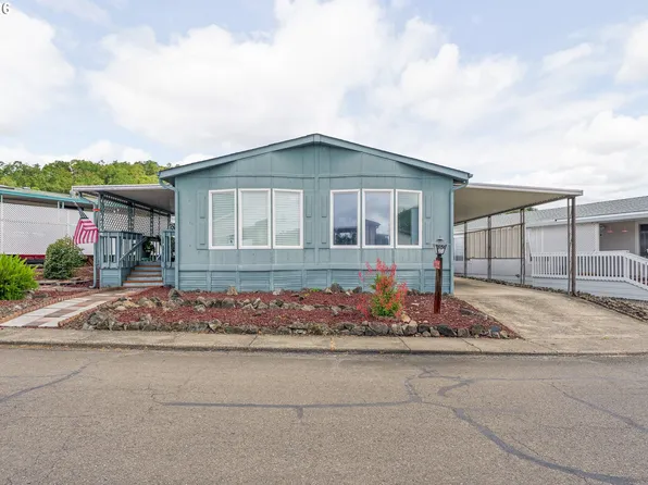 804 Shadow Ranch Ln, Roseburg, OR 97470