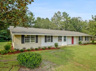 17186 Fenton Dedeaux Rd, Kiln, MS 39556