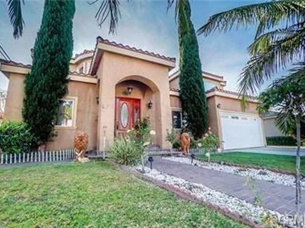 9114 Irwingrove Dr, Downey, CA 90241