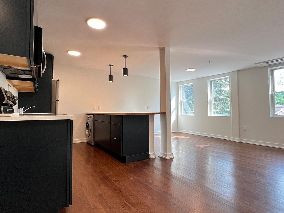 Kitchen/Living Room